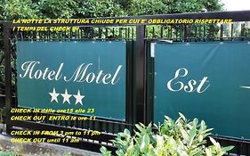 Hotel Motel Est